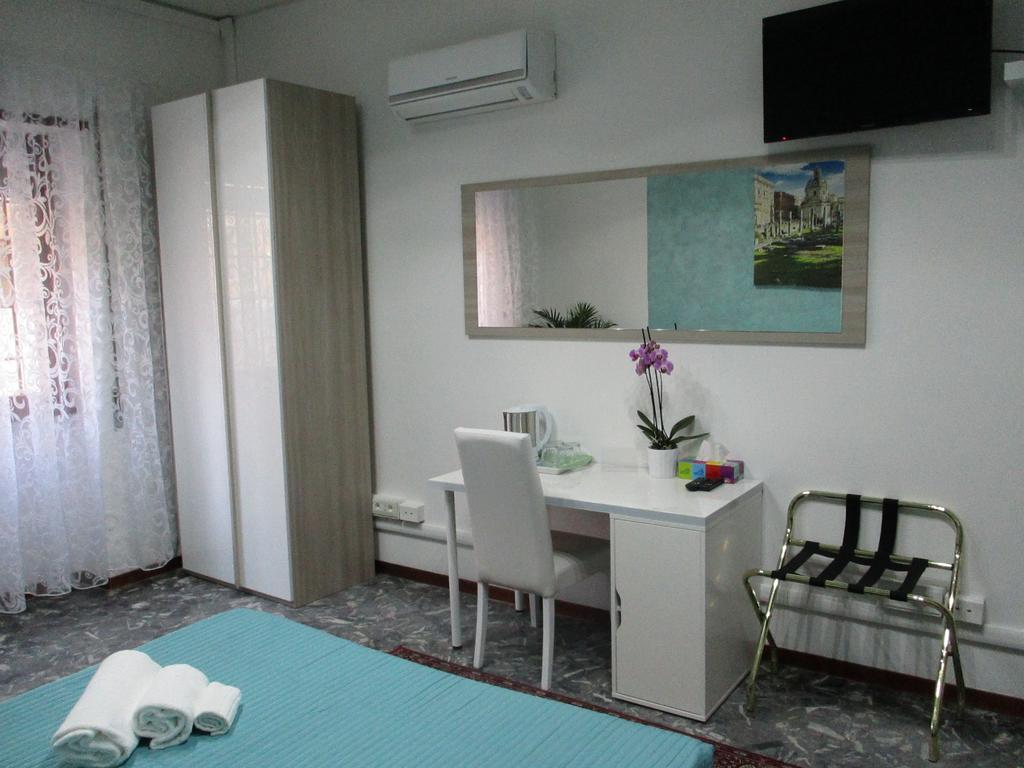 Maxim Rooms Rome Extérieur photo