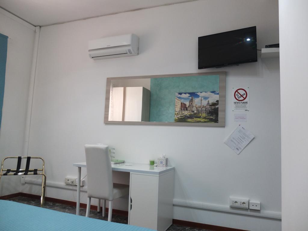 Maxim Rooms Rome Extérieur photo