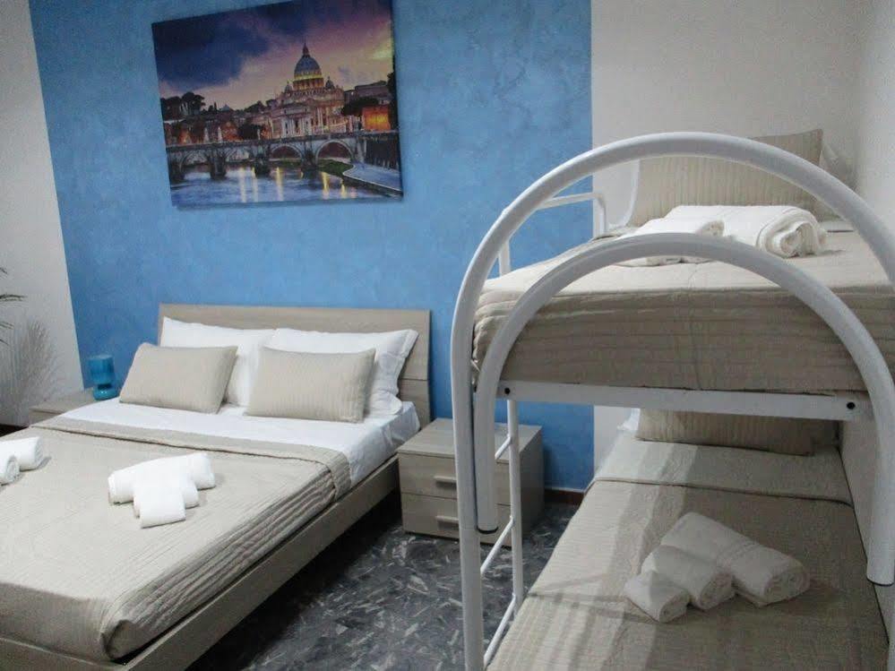 Maxim Rooms Rome Extérieur photo
