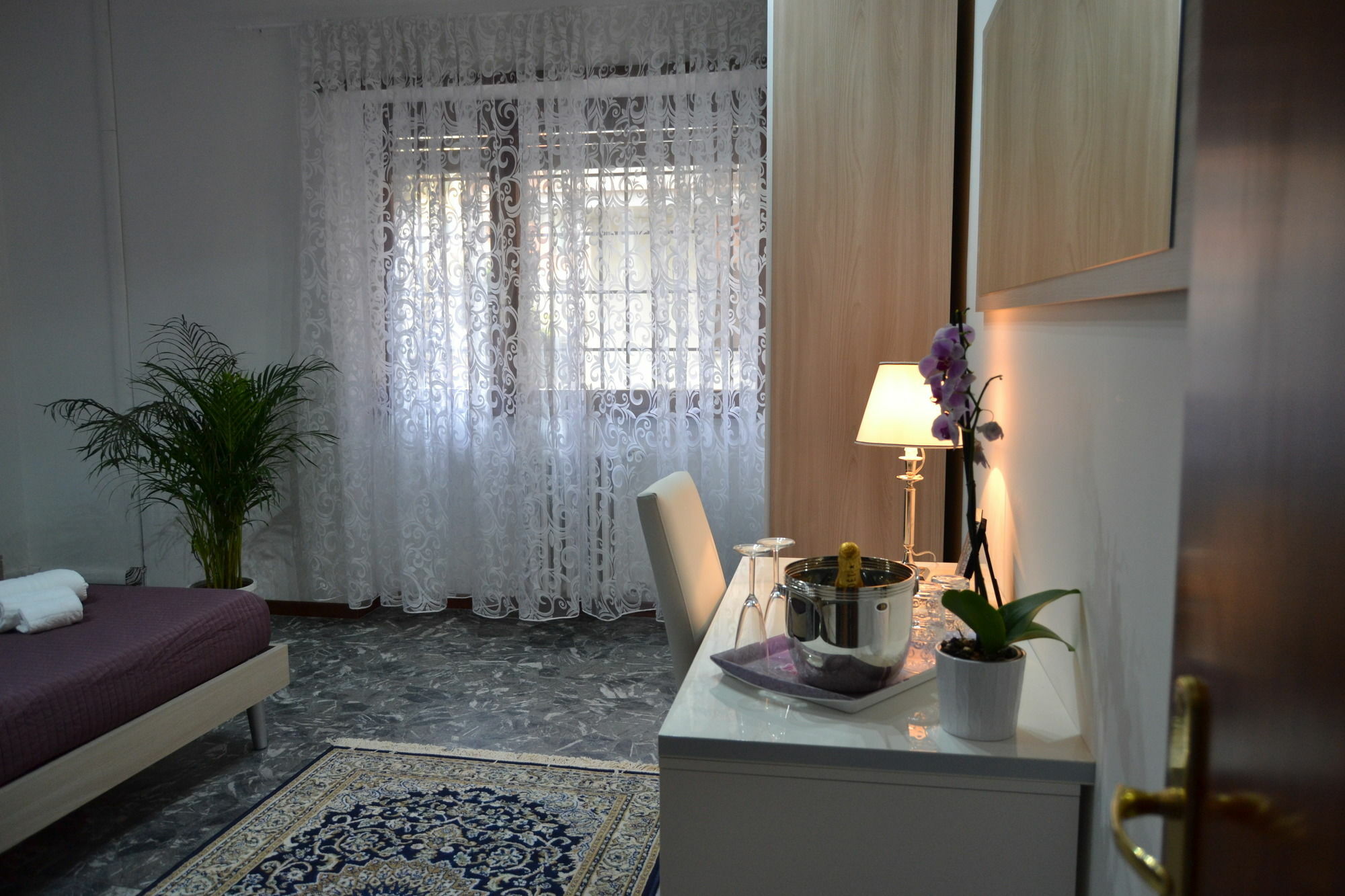 Maxim Rooms Rome Extérieur photo